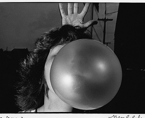 Le Bal présente « Dark Knees » du photographe américain Mark Cohen Le Bal présente « Dark Knees » du photographe américain Mark Cohen