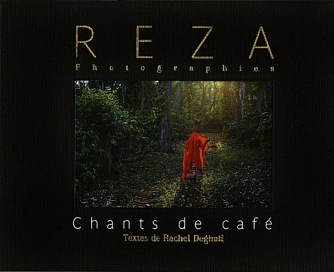 « Chants de café » : Reza et sa femme Rachel Deghati chantent le café écoresponsable Nespresso « Chants de café » : Reza et sa femme Rachel Deghati chantent le café écoresponsable Nespresso