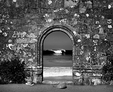 La Galerie Regard Sud présente « Carnac, Autour de Guillevic » une exposition photographique de Aldo Soares La Galerie Regard Sud présente « Carnac, Autour de Guillevic » une exposition photographique de Aldo Soares