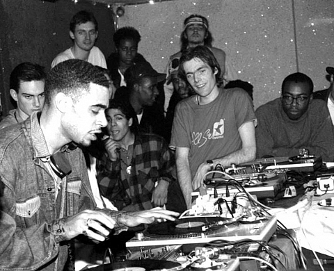 La Galerie Lano présente « YOSHI OMORI “1986-1989” » : une exposition inédite sur les origines du hip hop en France La Galerie Lano présente « YOSHI OMORI “1986-1989” » : une exposition inédite sur les origines du hip hop en France