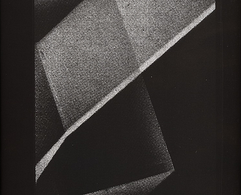 Stimultania Pôle de photographie présente « Around you, around me » d'Amelie Zadeh 