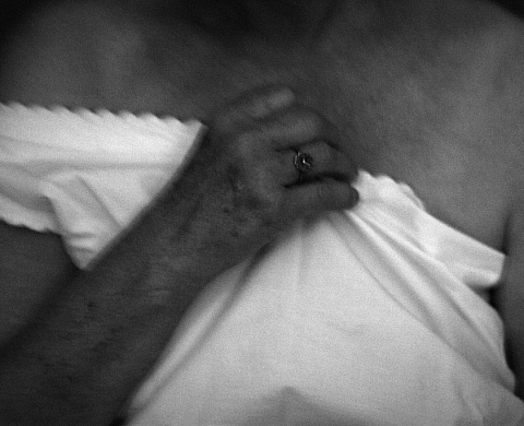 « Dans de beaux draps » : Exposition de photographies à la wasserette