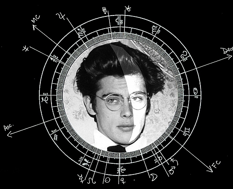 Michaël Delmar, astrologue, propose les « Horoscopes Photographiques » à la Galerie Basia Embericos Michaël Delmar, astrologue, propose les « Horoscopes Photographiques » à la Galerie Basia Embericos