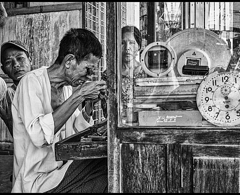 Myanmar - photographies de Birmanie : exposition à la librairie photographique le 29 Myanmar - photographies de Birmanie : exposition à la librairie photographique le 29