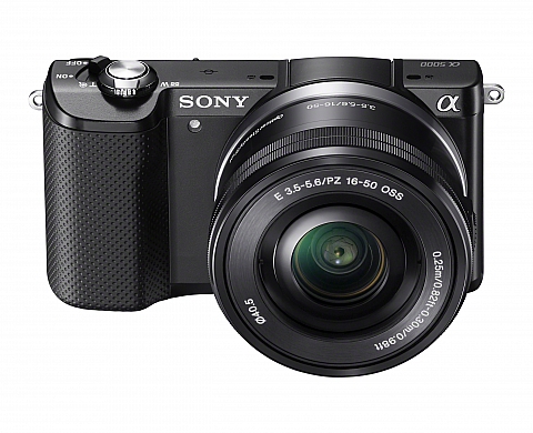 Sony annonce l'Alpha 5000 Sony annonce l'Alpha 5000