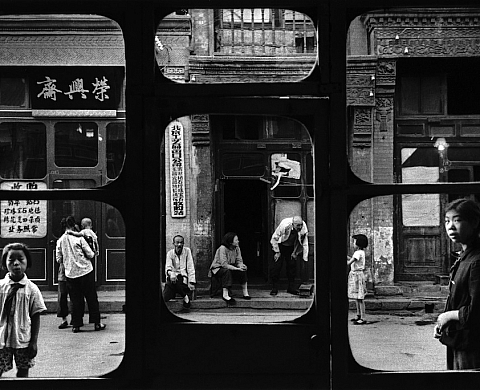 La Base sous-marine de Bordeaux présente l'exposition « Longues marches en Chine » de Marc Riboud La Base sous-marine de Bordeaux présente l'exposition « Longues marches en Chine » de Marc Riboud