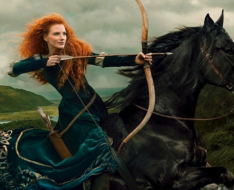 Annie Leibovitz habille ses stars en personnages Disney pour une nouvelle série « Disney Dream Portraits »