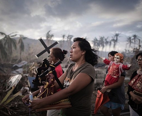 Ted Aljibe aux Philippines sur les traces des femmes de Tolosa