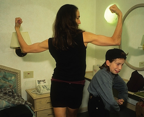 Nan Goldin signe son nouveau livre « Eden and After » aux Editions Phaidon à Londres