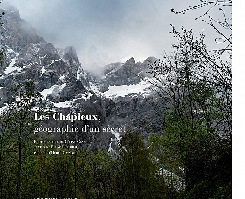 Les Editions Actes Sud présentent « Les Chapieux, géographie d’un secret » de Céline Clanet : une excursion au cœur des montagnes en Savoie Les Editions Actes Sud présentent « Les Chapieux, géographie d’un secret » de Céline Clanet : une excursion au cœur des montagnes en Savoie