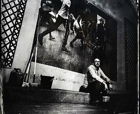 Opération DYSTURB : le photojournalisme affiché sauvagement sur les murs de Paris 