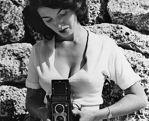 La photographe des pin-ups, Bunny Yeager, est décédée