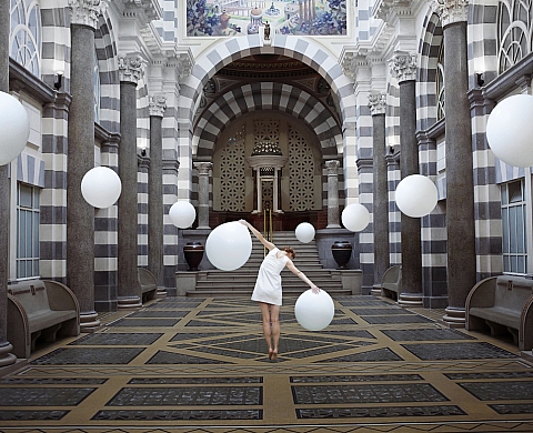 « Imagine France », le fantastique voyage de la photographe Maia Flore à Bercy Village « Imagine France », le fantastique voyage de la photographe Maia Flore à Bercy Village