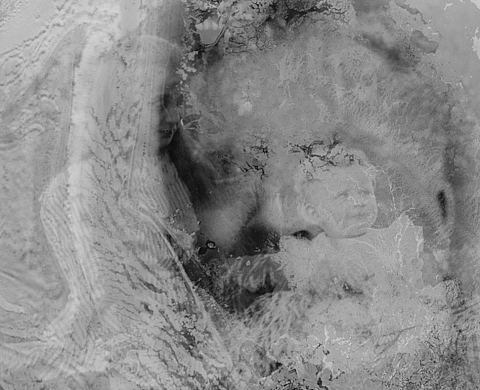 Le photographe Donatien Rousseau pose « Un Regard sur Jaurés »