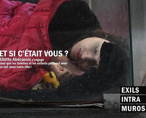 Le photographe Marc Melki défend la cause des familles de Roms avec sa campagne : «Et si c'était vous ?» 