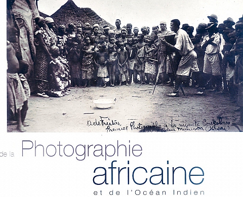 Anthologie de la Photographie africaine et de l'Océan Indien aux Éditions Revue Noire Anthologie de la Photographie africaine et de l'Océan Indien aux Éditions Revue Noire