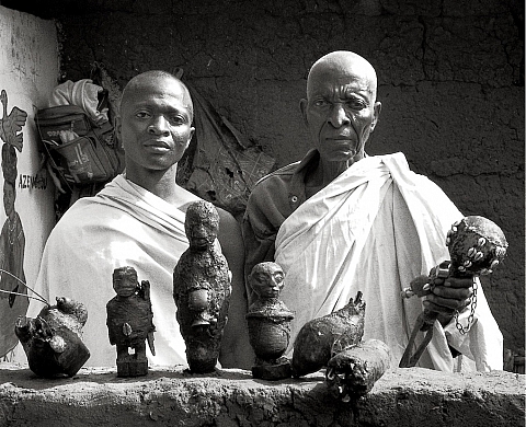 « Vodou, du visible à l’invisible » au Musée Africain de Lyon « Vodou, du visible à l’invisible » au Musée Africain de Lyon