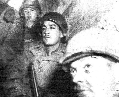 Les photos retrouvées d'un soldat américain mort en 1944