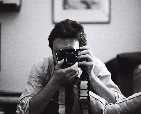Portrait : Guillermo Aniel-Quiroga, photographe autodidacte Portrait : Guillermo Aniel-Quiroga, photographe autodidacte