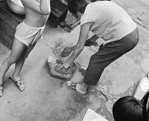 « De grâce, un geste ! » de Marc Riboud au musée d'art moderne Richard Anacreon