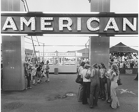 Les Douches La Galerie présente « Home » : une exposition de Tom Arndt