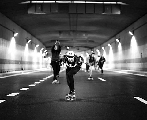 Prague : l'autoroute du skate en image