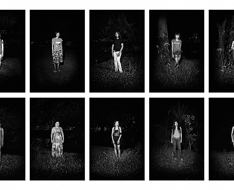 Angkor, lancement du deuxieme volet de l'exposition d'Antoine d'Agata