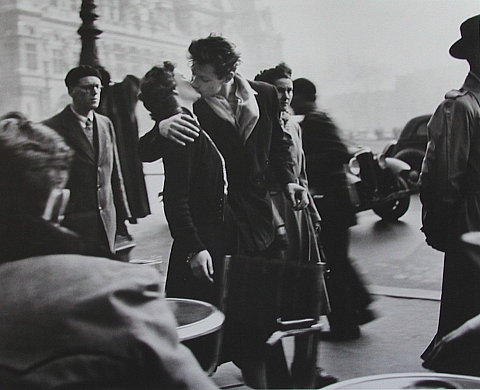 Un franco-américain revient sur l’histoire du « Baiser de l’hôtel de ville » de Doisneau