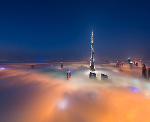 Daniel Cheong : les gratte-ciels de Dubai à travers une mer de nuage