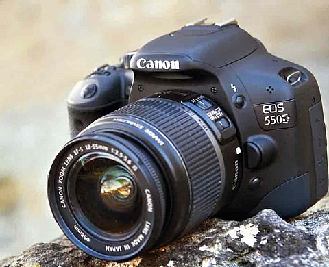La pétition des gauchers contre Canon