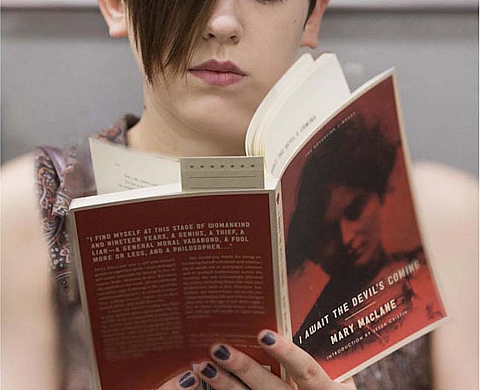 Etonnants portraits des « Book Readers » du métro new-yorkais