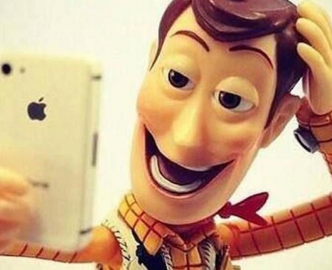 Selfie partout, mot de passe nulle part