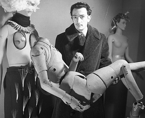 Exposition : Mannequin d’artiste, Mannequin fétiche Exposition : Mannequin d’artiste, Mannequin fétiche