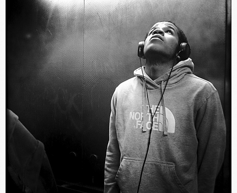 Exposition : Many R Called de Sam Sulaah 