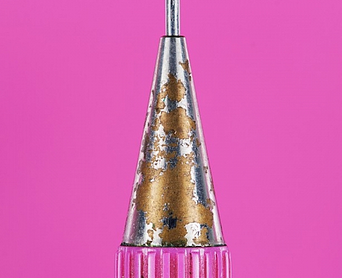 Des crayons et des hommes