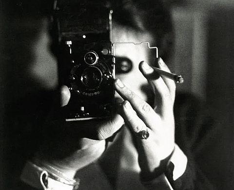 Germaine Krull, le chien fou est lâché au Jeu de Paume Germaine Krull, le chien fou est lâché au Jeu de Paume