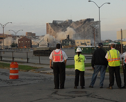 Une usine Kodak réduite en fumée dans l'Etat de New-York