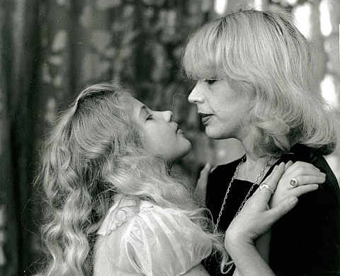 Irina Ionesco déboutée face à son gendre Simon Liberati