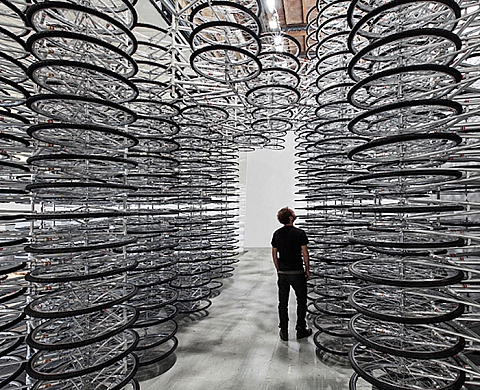 Follia continua : les 25 ans de Galleria continua Follia continua : les 25 ans de Galleria continua