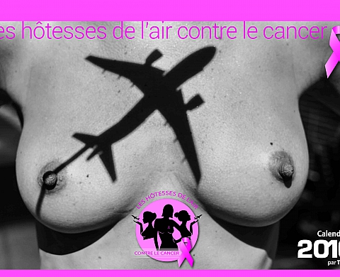 Les hôtesses se mettent à nu contre le cancer 