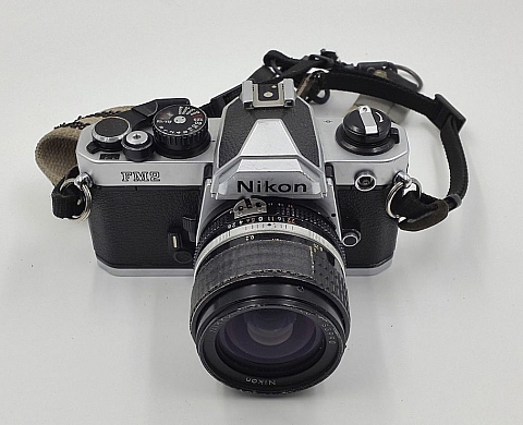 Offrez-vous l'appareil photo de la mythique Mary Ellen Mark !