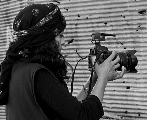 Maryam Ashrafi : « Si tu veux quelque chose en tant que femme, tu as une voix » 