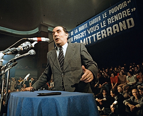 Mitterrand : chronique de la vie controversée d'un président Mitterrand : chronique de la vie controversée d'un président