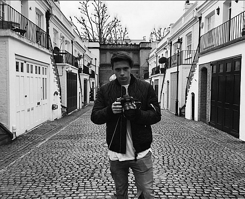 Brooklyn Beckham, 16 ans et nouveau photographe de Burberry