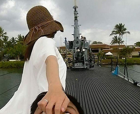 D'amusantes mais pâles copies du #FollowMeTo de Murad Osmann