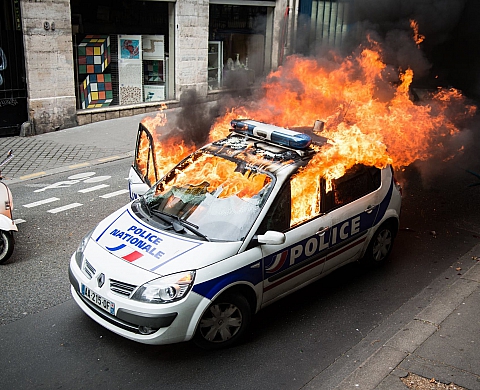 Décryptage de la photo de manif : une guerre des images ?