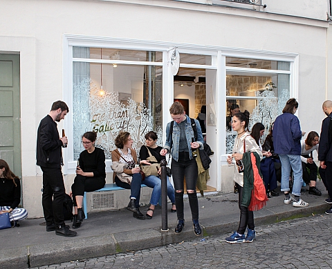 Esthèle Girardet : « En France, le rôle du galeriste me semble assez ambigu »