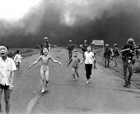 Facebook regrette sa censure de la « Napalm Girl »