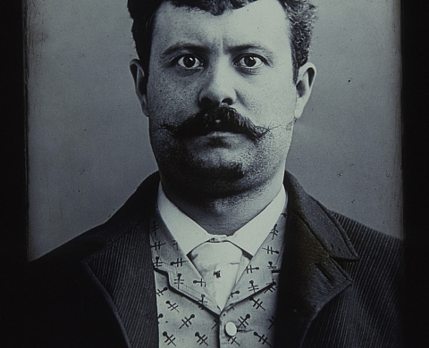 Exposition : « Papiers s'il vous plaît » à la Maison de la Photographie Robert Doisneau