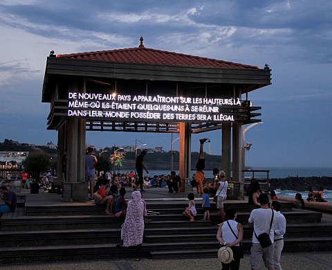 Exposition : « Year of the corrupted eclipse » de Robert Montgomery Exposition : « Year of the corrupted eclipse » de Robert Montgomery